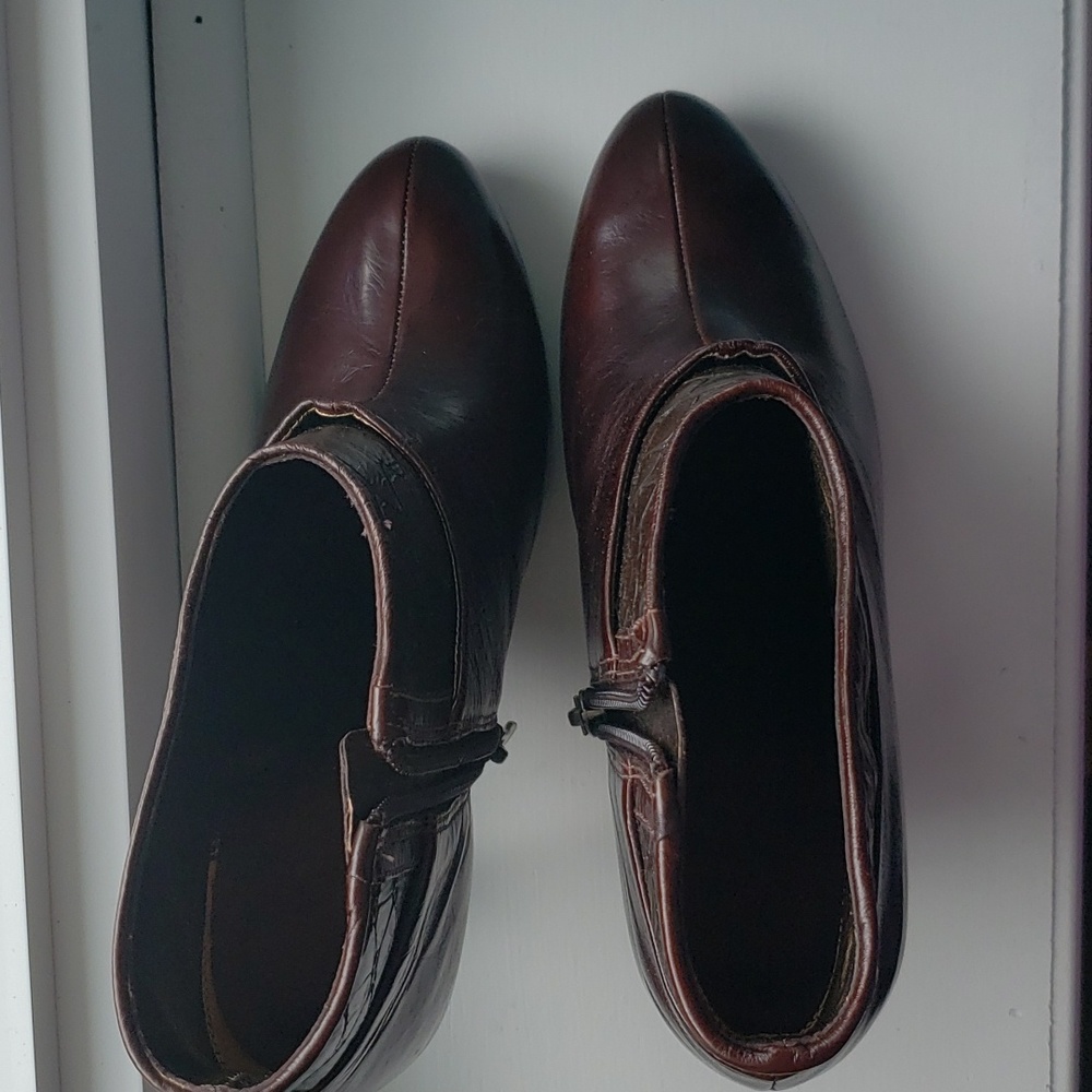 Booties - Picture 3 of 5